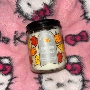 bath & body works pumpkin bonfire candle
